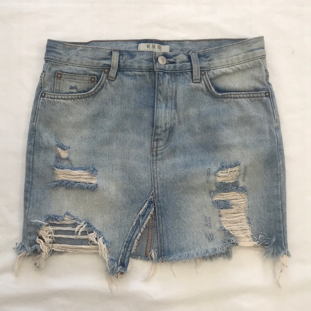 Free People Relaxed & Destroyed Light Wash Ripped Mini Skirt 27